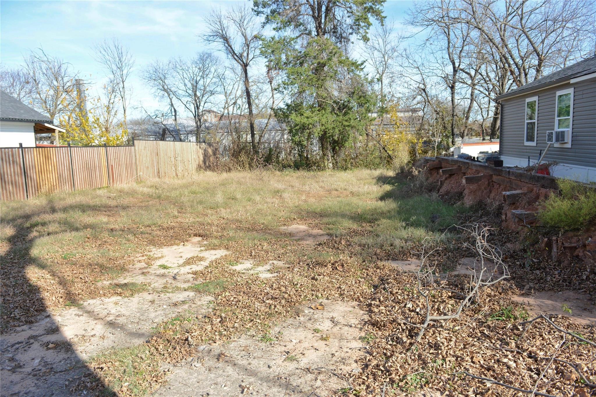 419 S Montgomery Sherman TX 75090