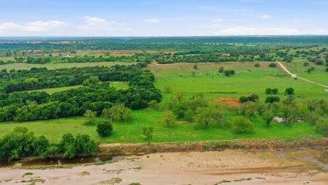 10501-8 Mitchell Bend Court Granbury TX 76048