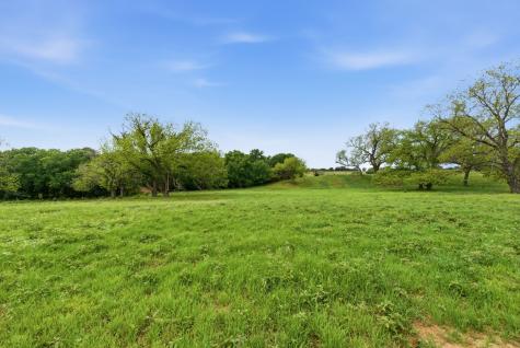 10501-8 Mitchell Bend Court Granbury TX 76048