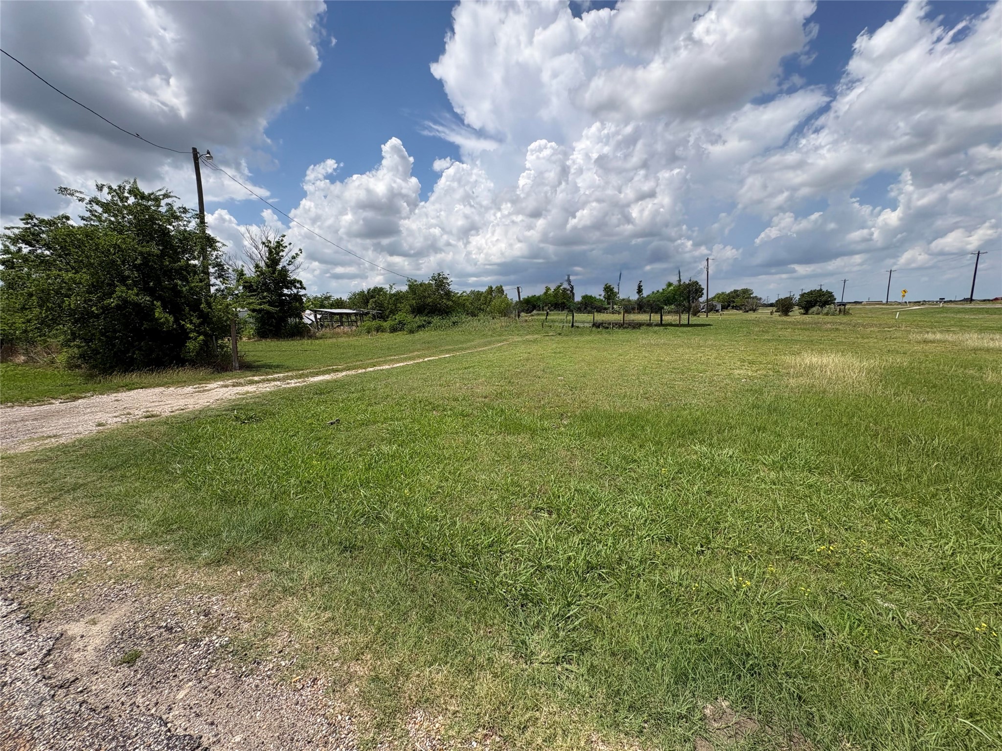 7200 Fm 2728 Terrell TX 75161