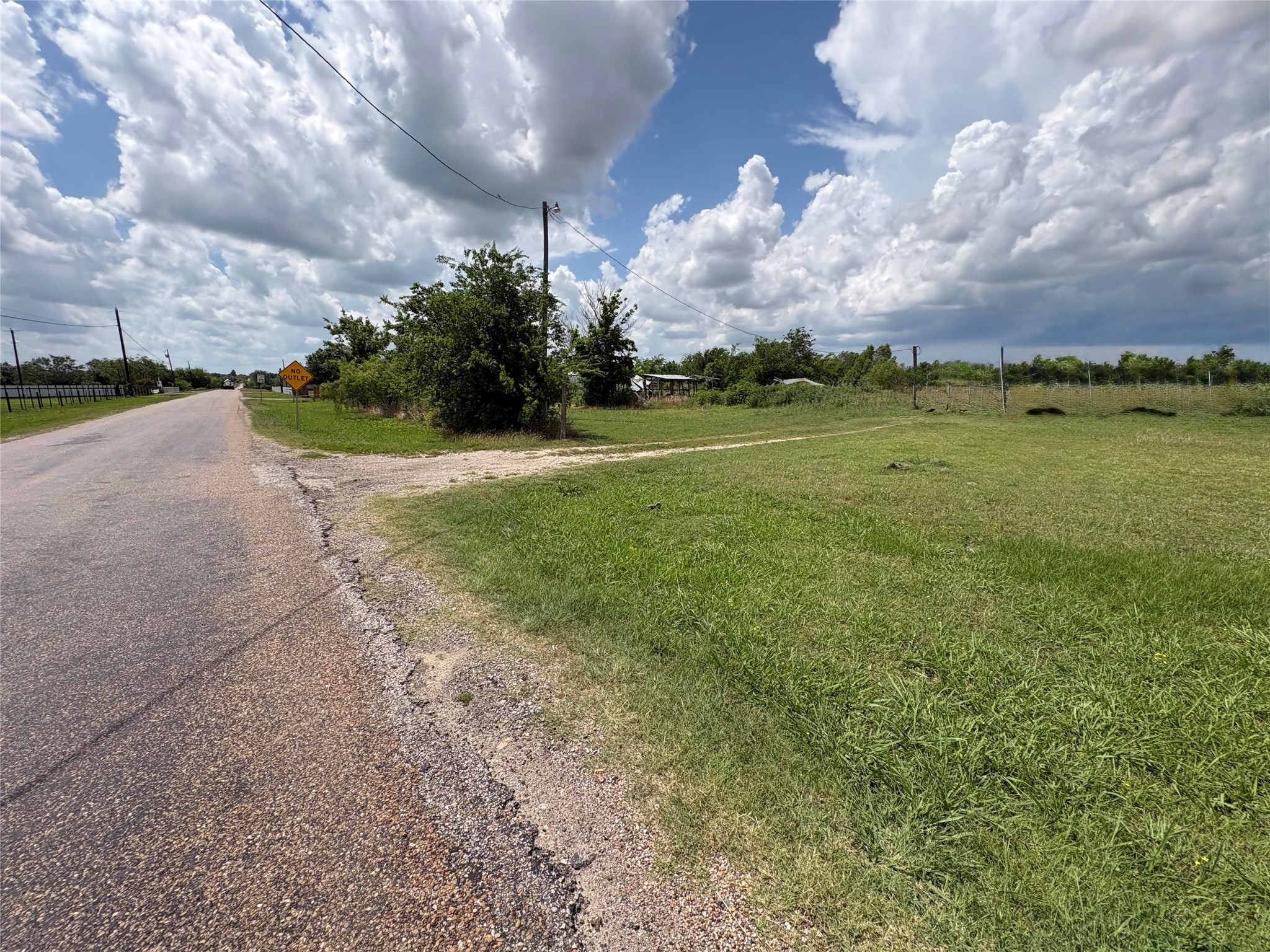 7200 Fm 2728 Terrell TX 75161