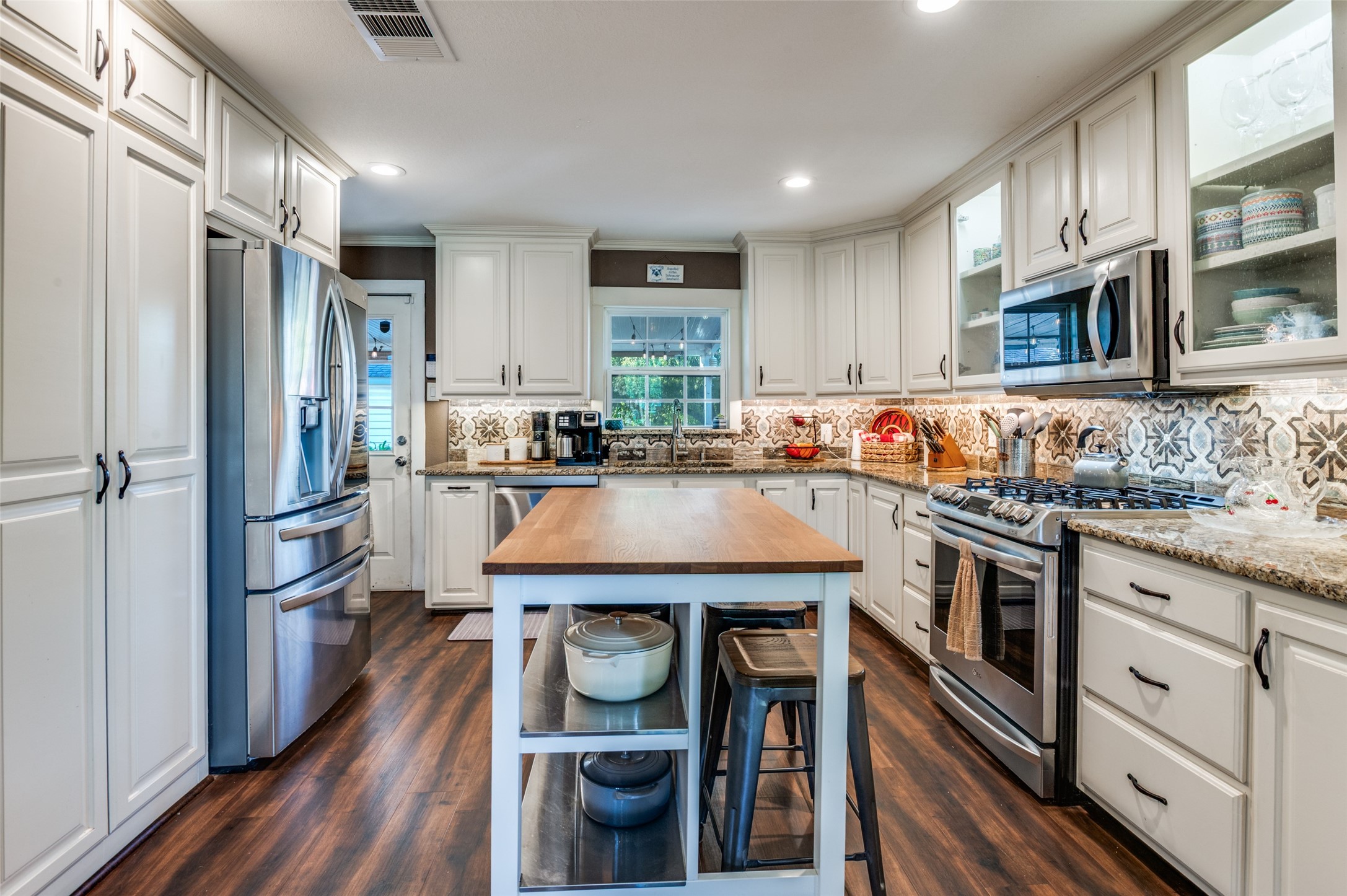 2601 Murphy Drive Bedford TX 76021