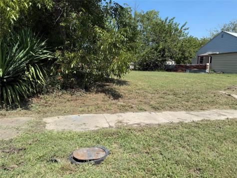 2006 Oneal Street Greenville TX 75401