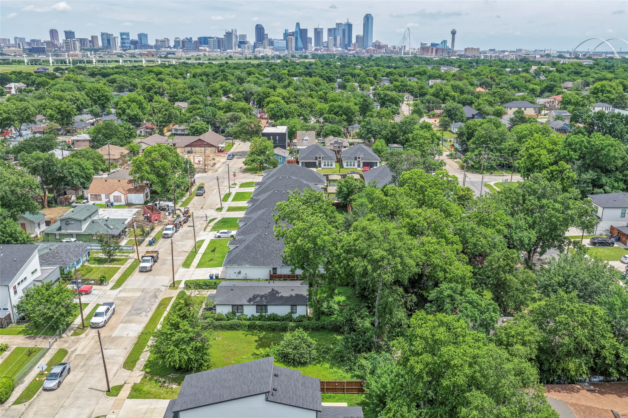 1726 Kraft Street Dallas TX 75212