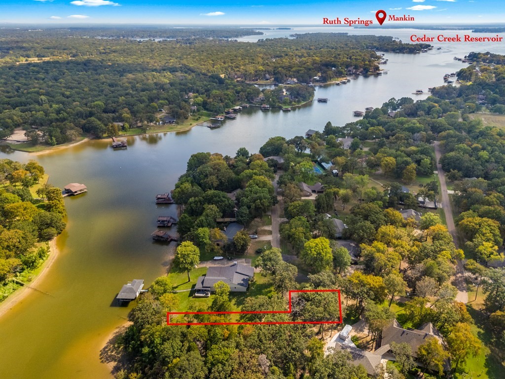 192 1st Oak Drive Enchanted Oaks TX 75156