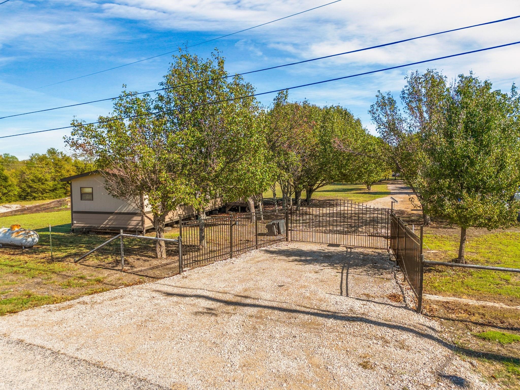 4117 County Road 444 Road Princeton TX 75407