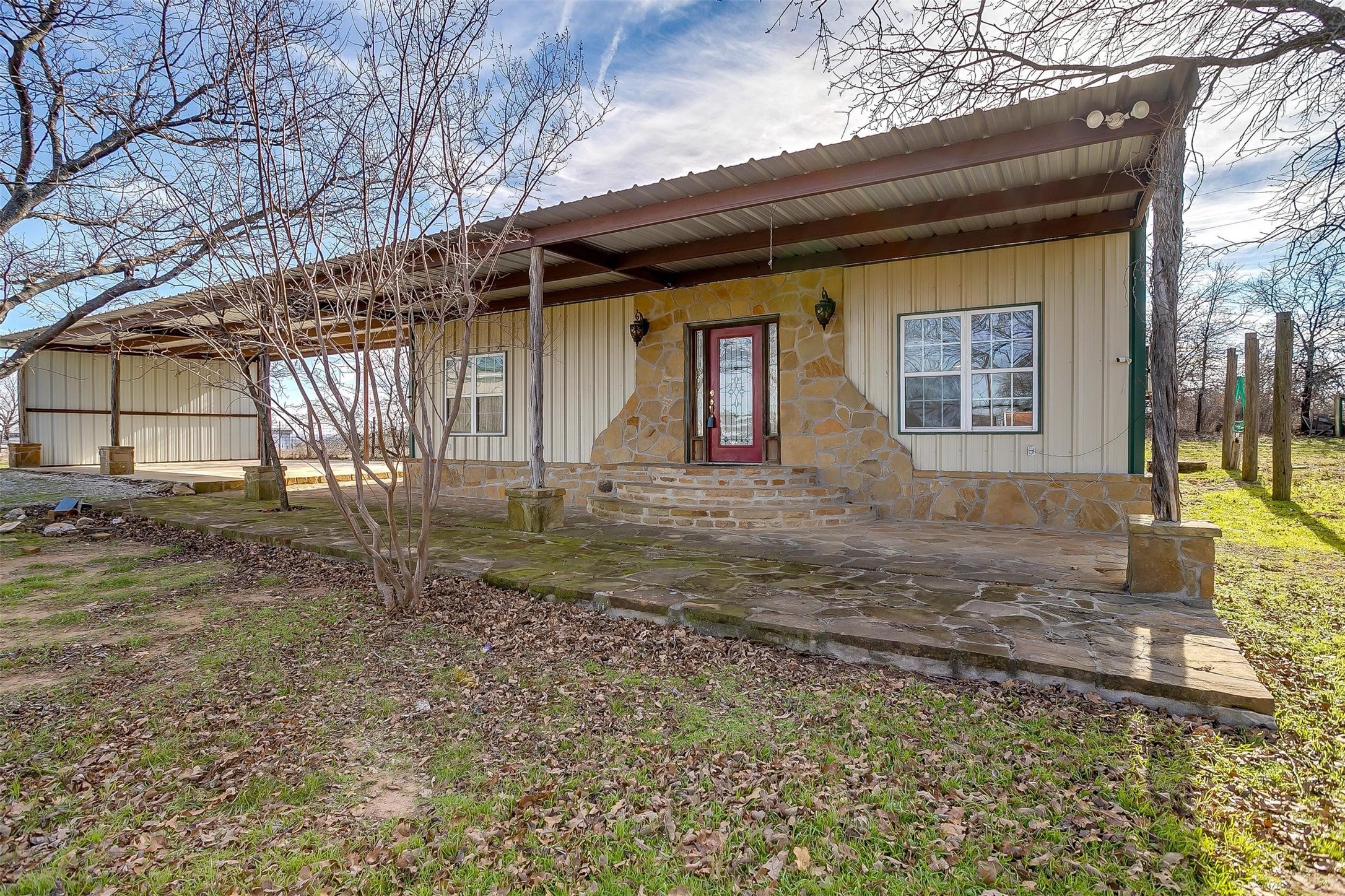 2040 Erwin Road Poolville TX 76487