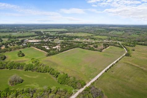 9585 State Highway 121 Trenton TX 75490