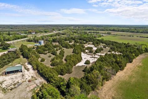 9585 State Highway 121 Trenton TX 75490