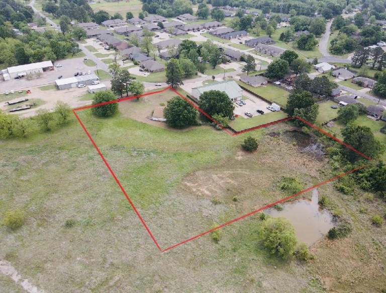 4065 Pine Mill Paris TX 75462