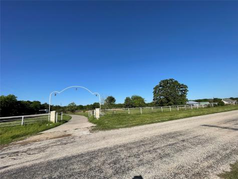 000 Rs County Road 3345 Emory TX 75440