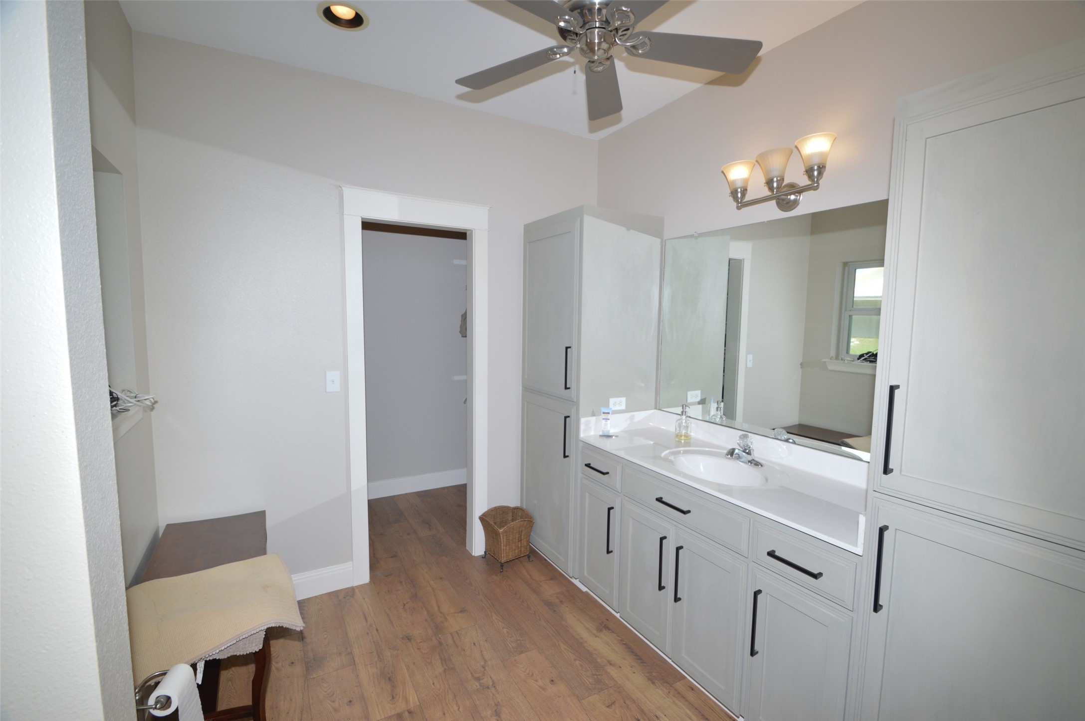 4849 Fm 1030 San Saba TX 76877