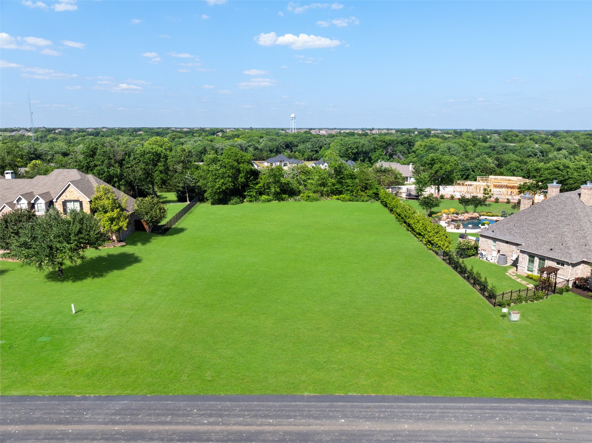 G7 Waterstone Estates Drive Mckinney TX 75071