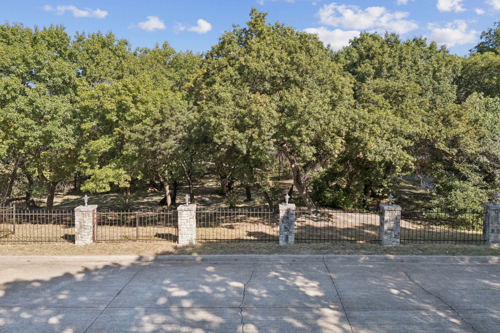 811 Shady Brook Lane Fairview TX 75069