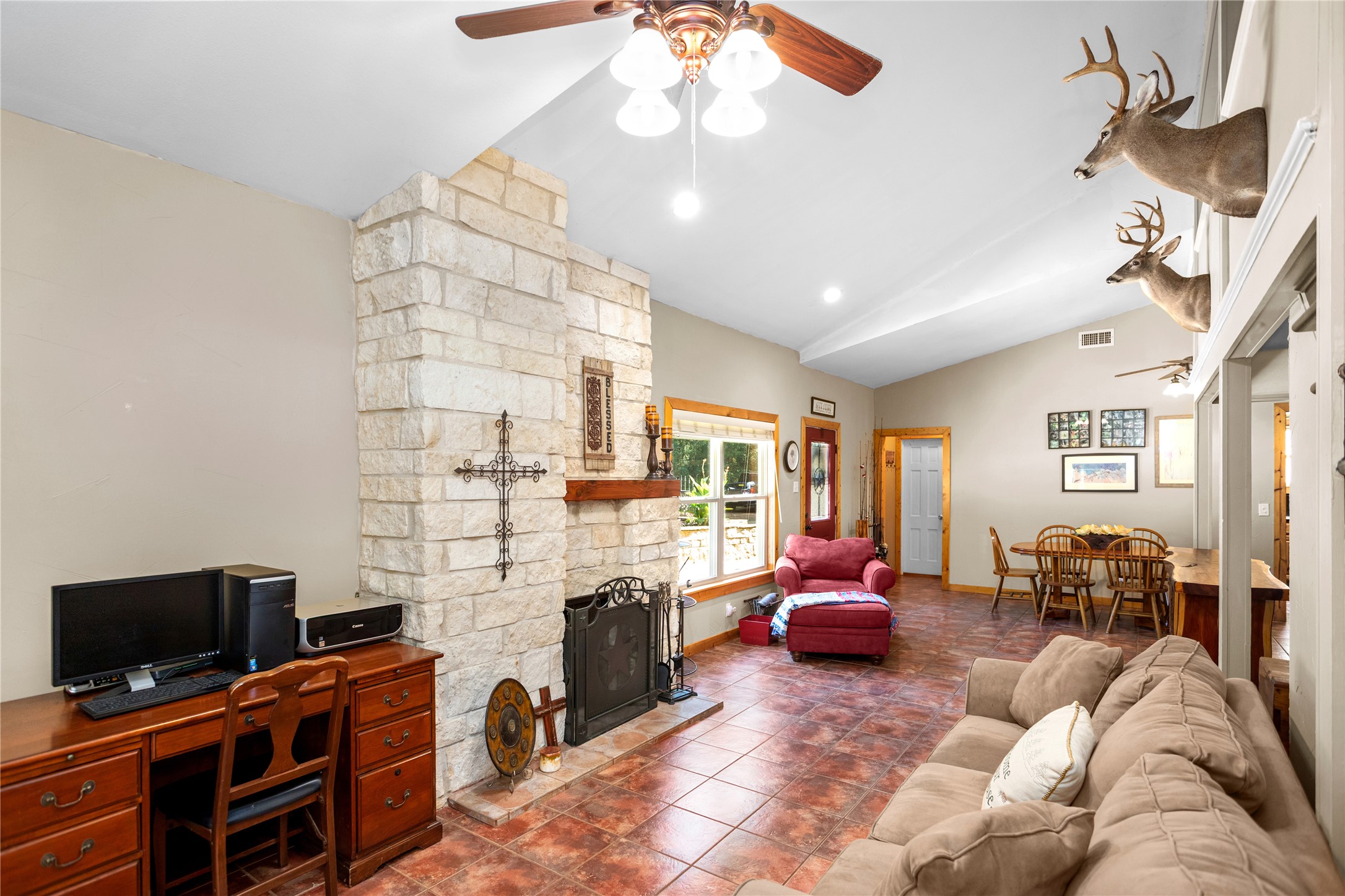 649 An County Road 1215 Grapeland TX 75844