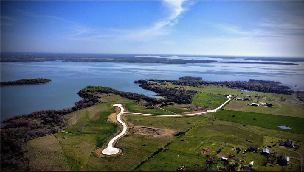 1040 Waters Edge Drive Sanger TX 76266