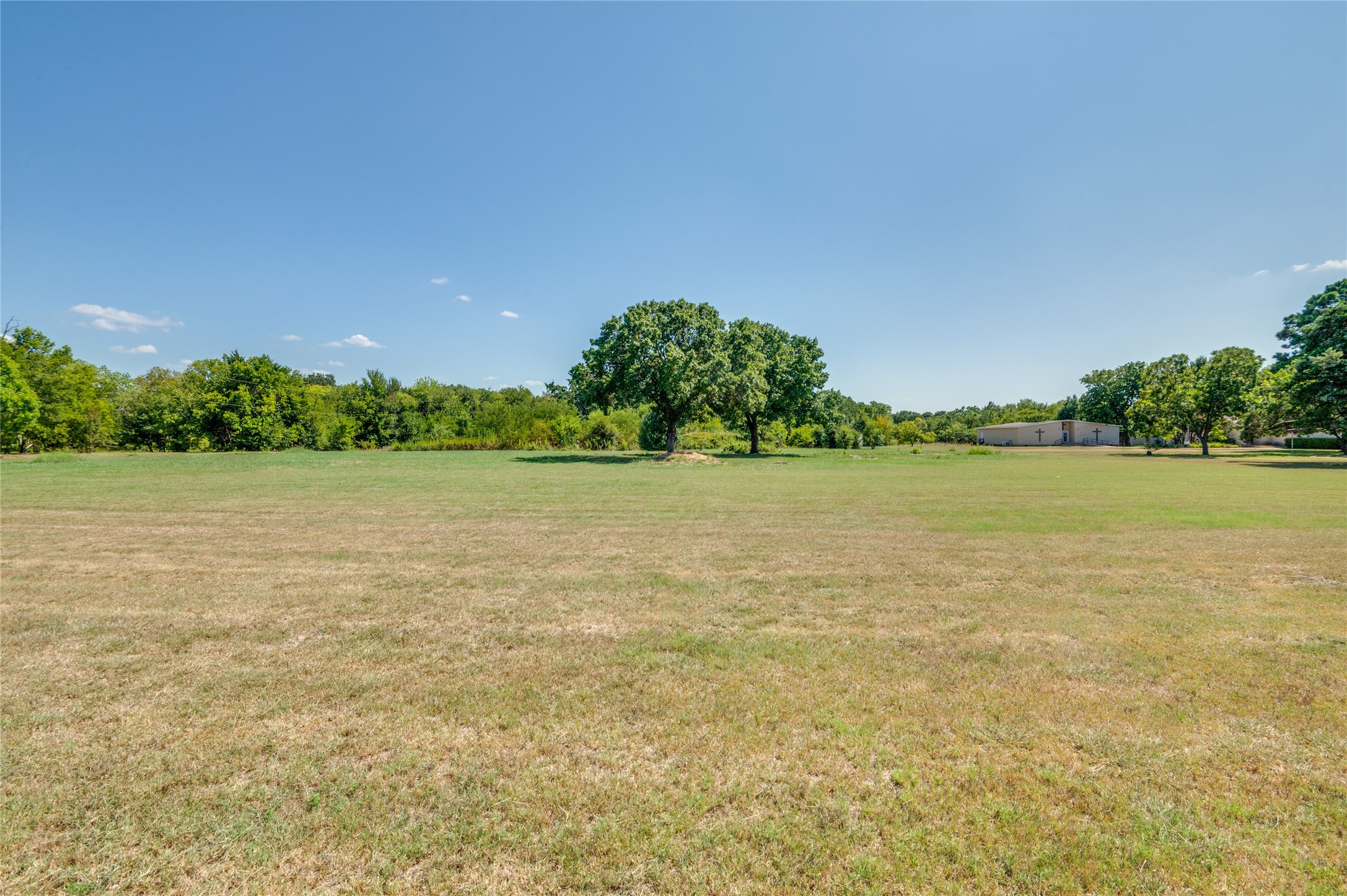 2120 W Sublett Road Arlington TX 76017