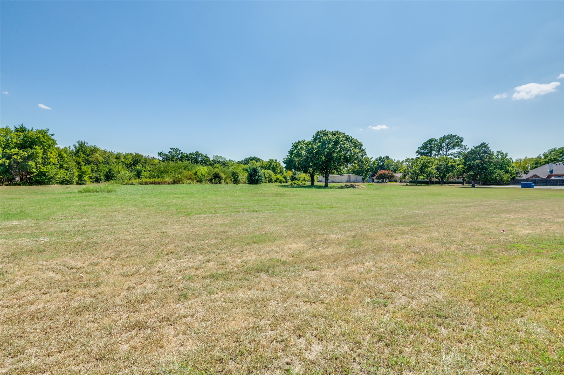 2120 W Sublett Road Arlington TX 76017