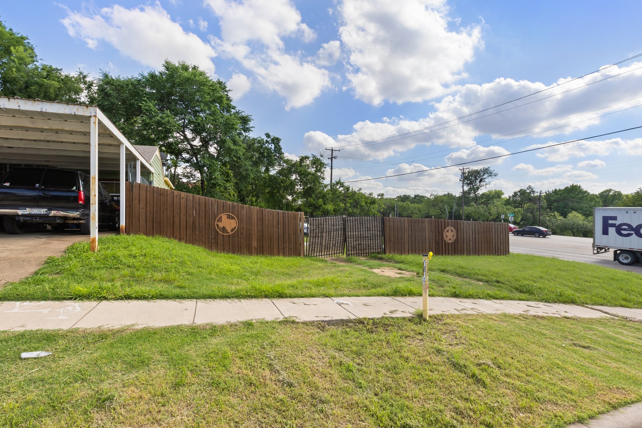 801 Birch Street Grand Prairie TX 75050