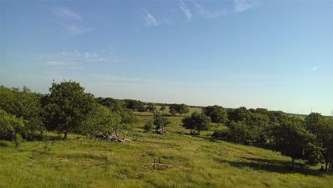 682 Somers Axtell TX 76624