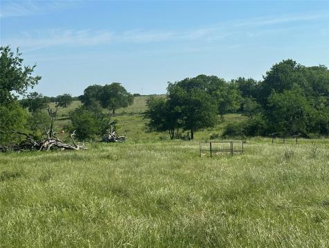 682 Somers Axtell TX 76624