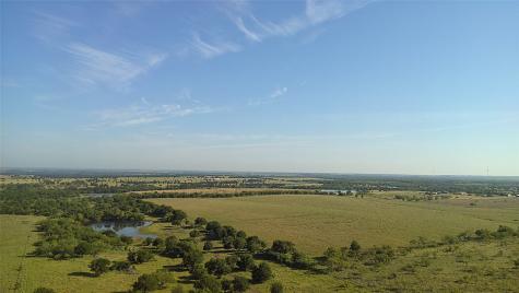 682 Somers Axtell TX 76624