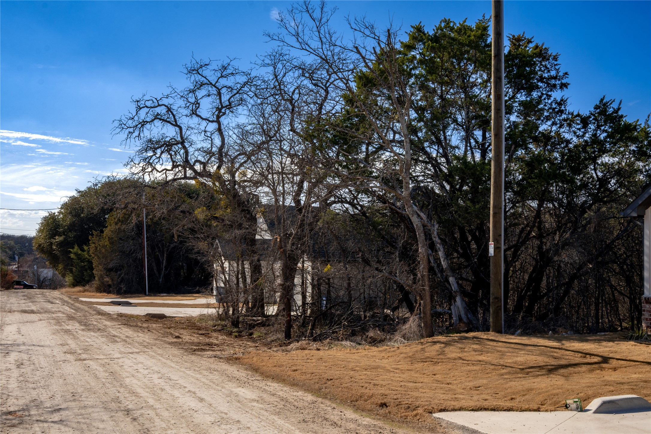 5816 Barkridge Drive Granbury TX 76048