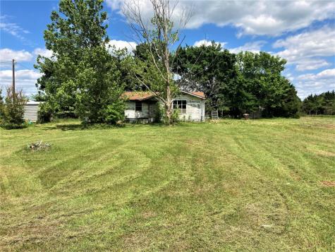 537 F County Road 751 Donie TX 75838