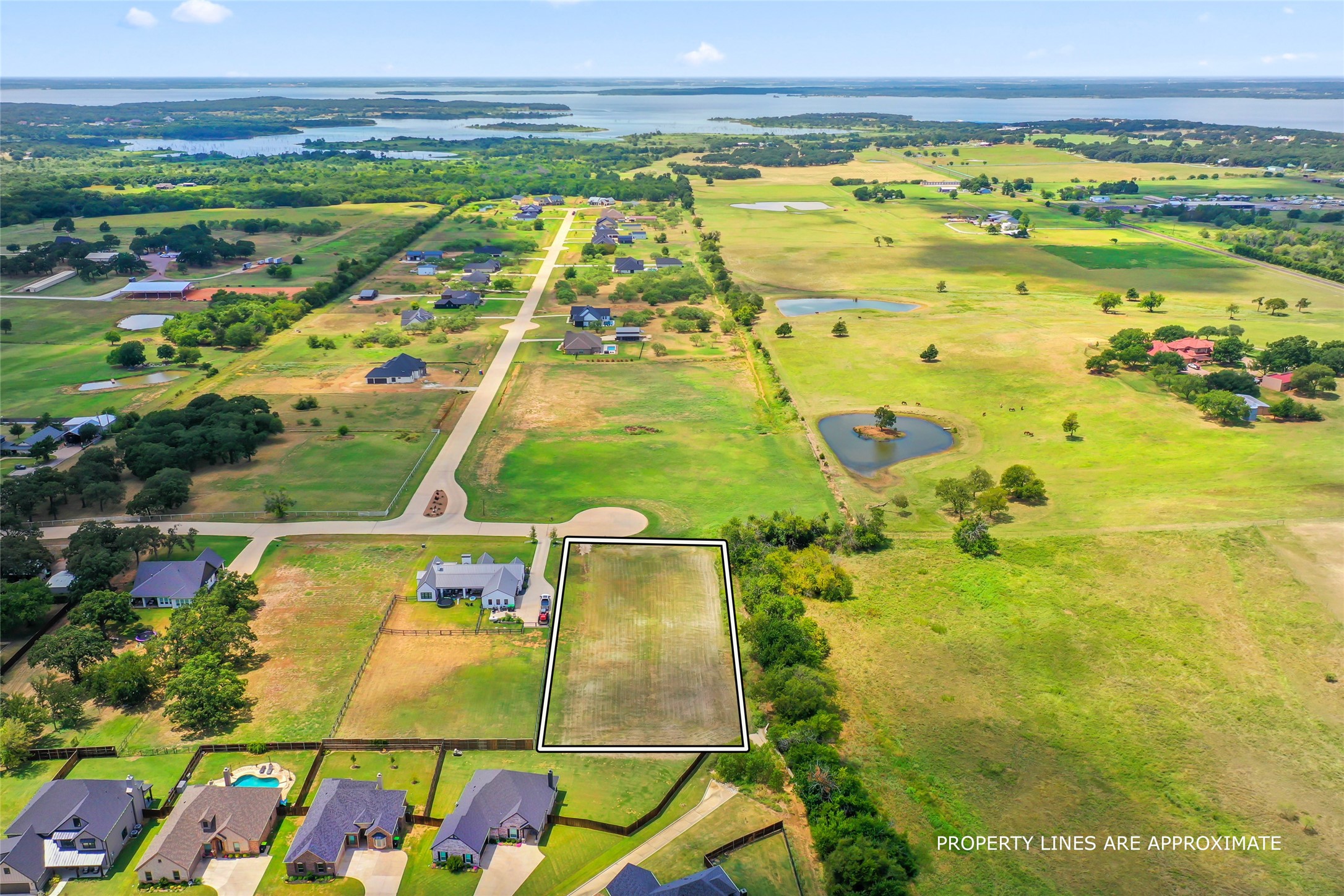435 Massey Road Pilot Point TX 76258