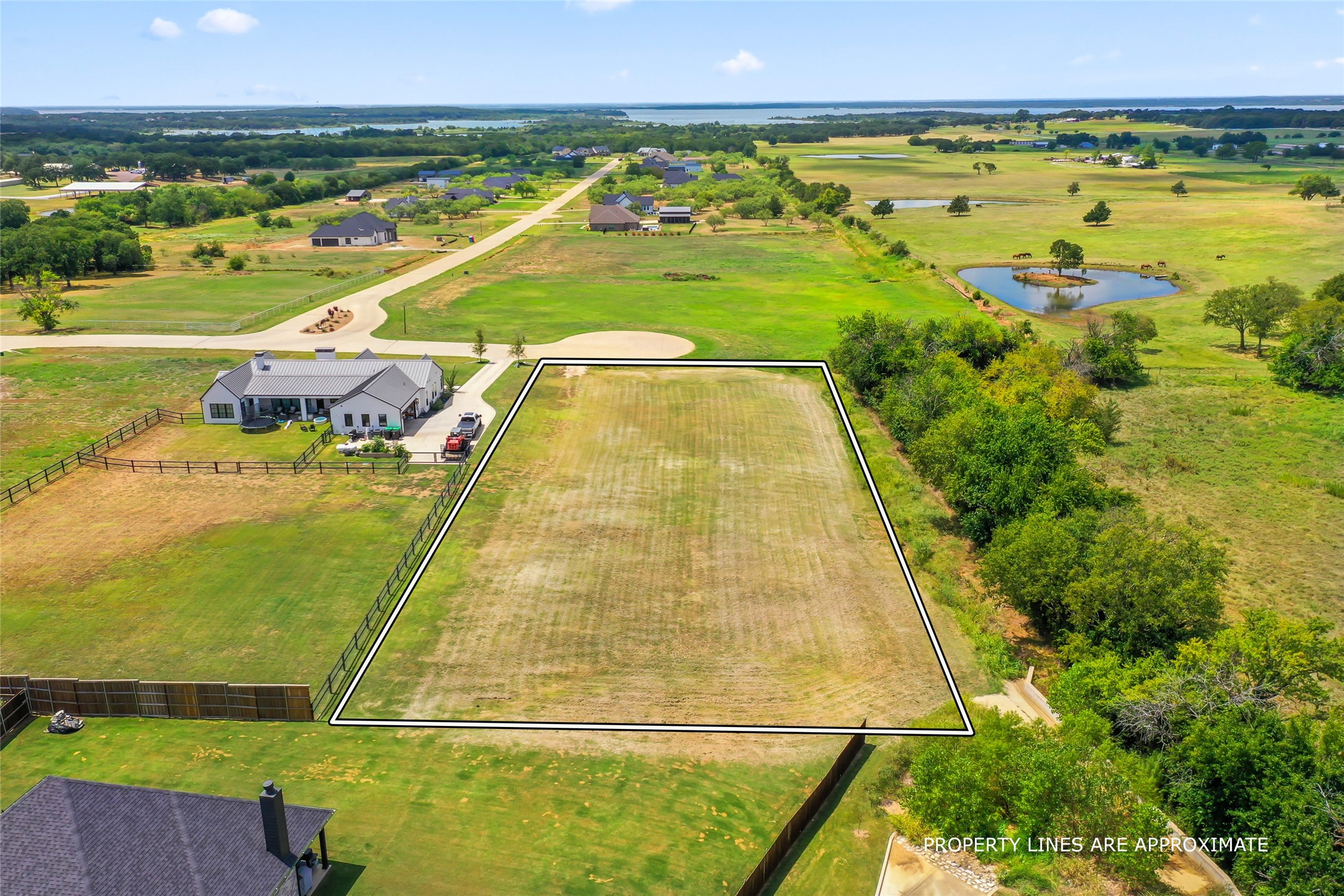 435 Massey Road Pilot Point TX 76258