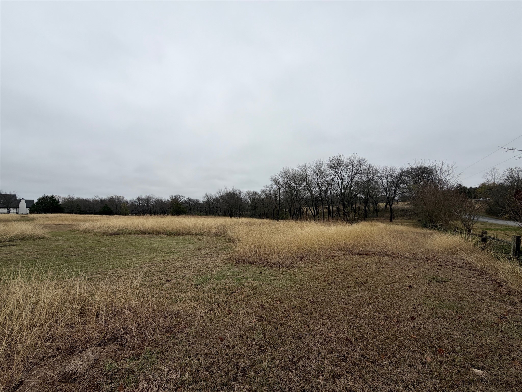 20 Golf Walk Circle Denison TX 75020