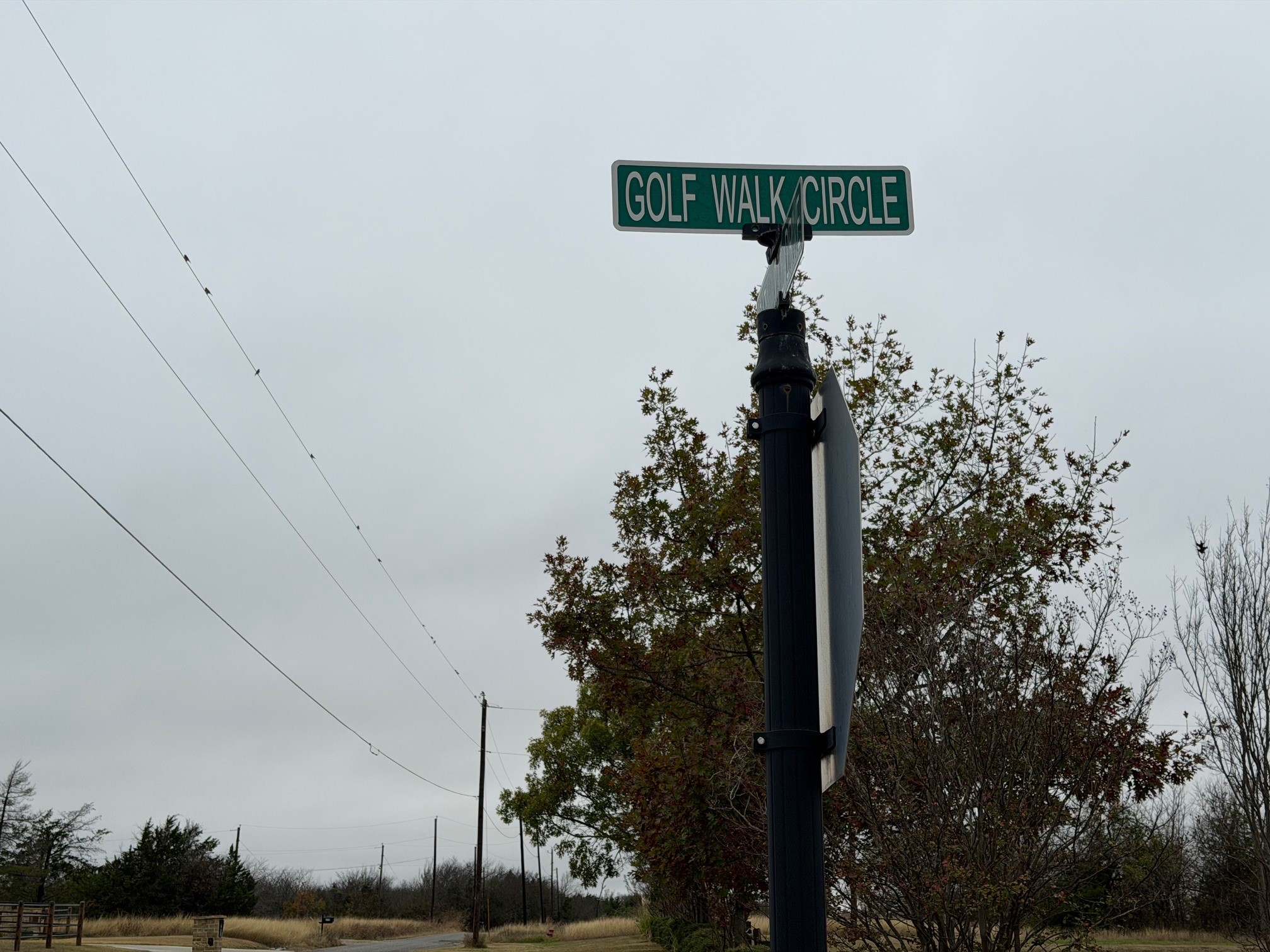 20 Golf Walk Circle Denison TX 75020