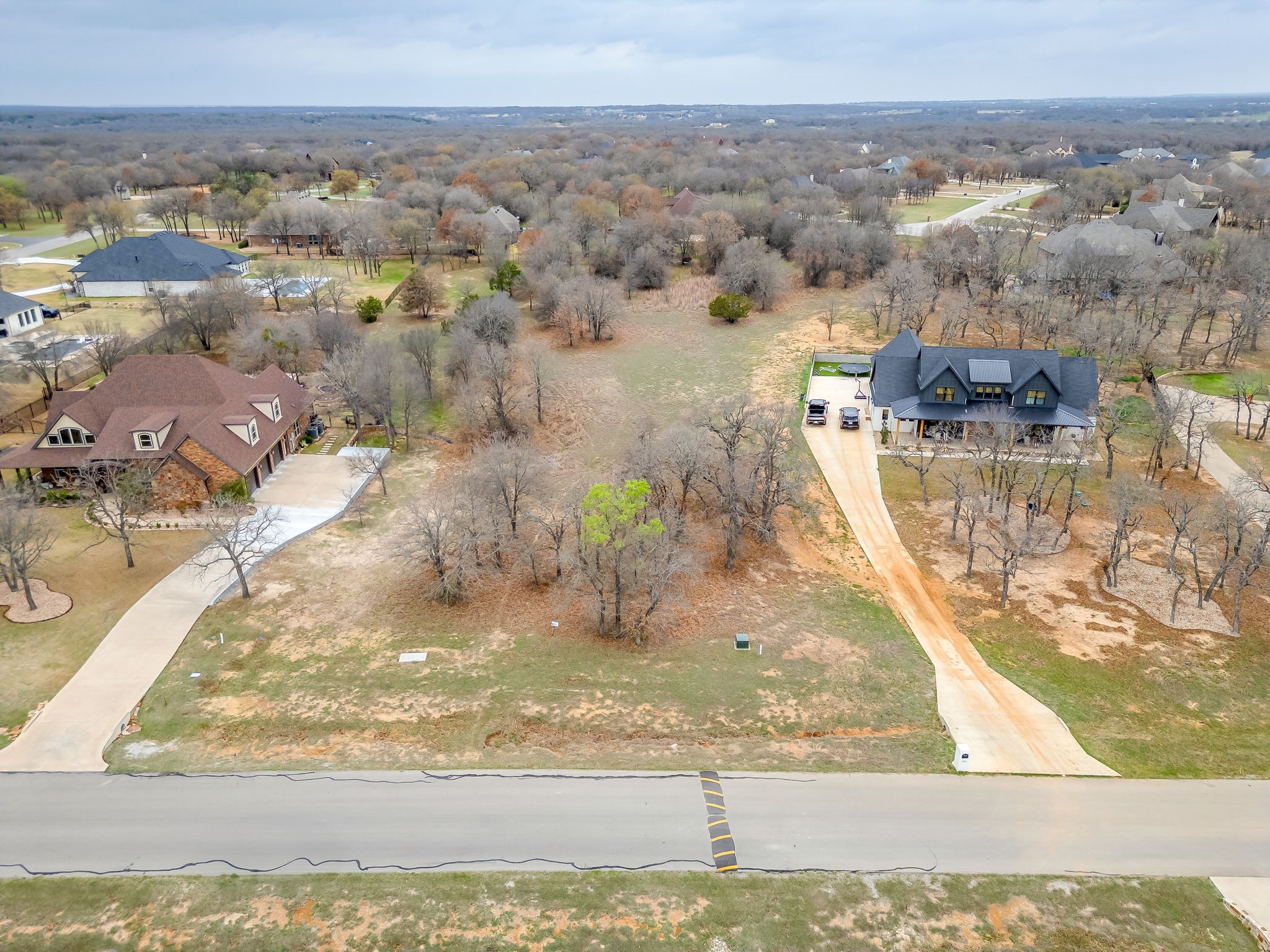 720 S Sugartree Drive Lipan TX 76462