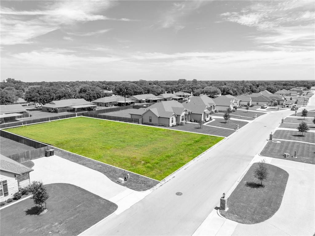 220 Fox Run Lane Robinson TX 76706