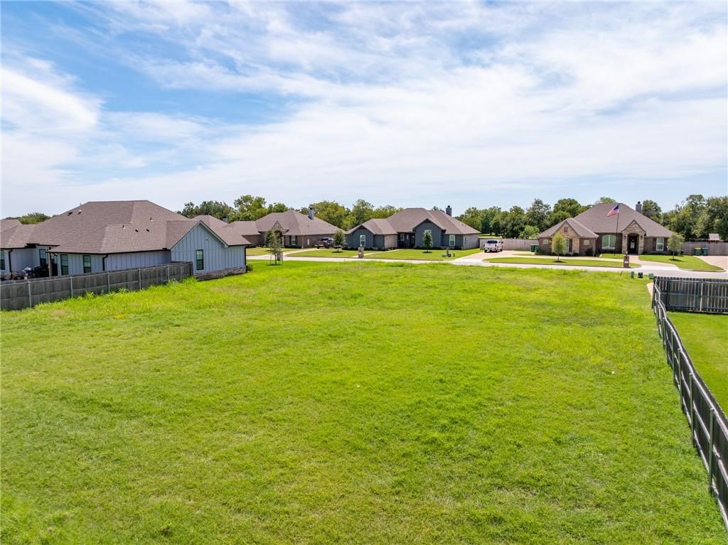 220 Fox Run Lane Robinson TX 76706