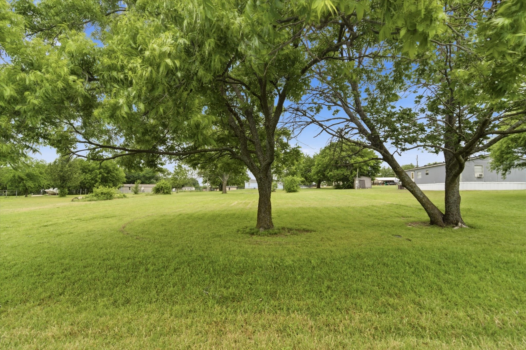 507 Deer Run Southmayd TX 75092