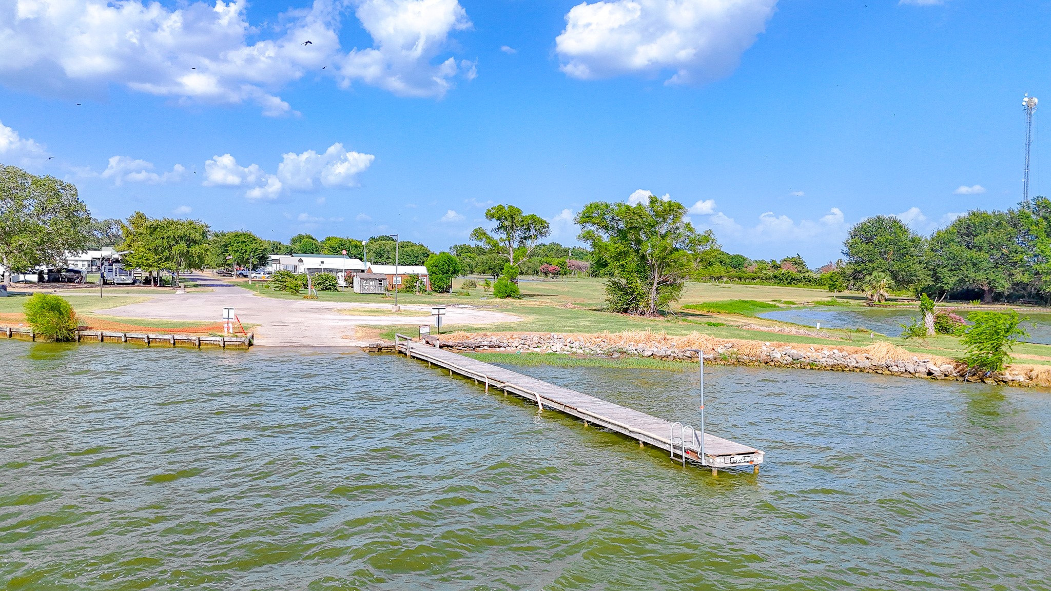 Lots 1 & 2 Pelican Isle Kerens TX 75144