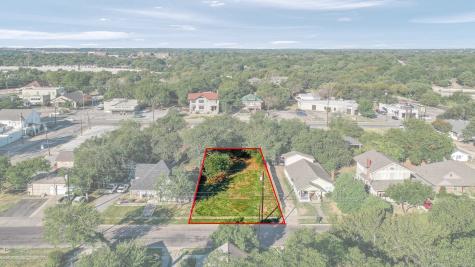 714 N Walnut Street Sherman TX 75090