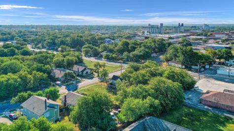 714 N Walnut Street Sherman TX 75090