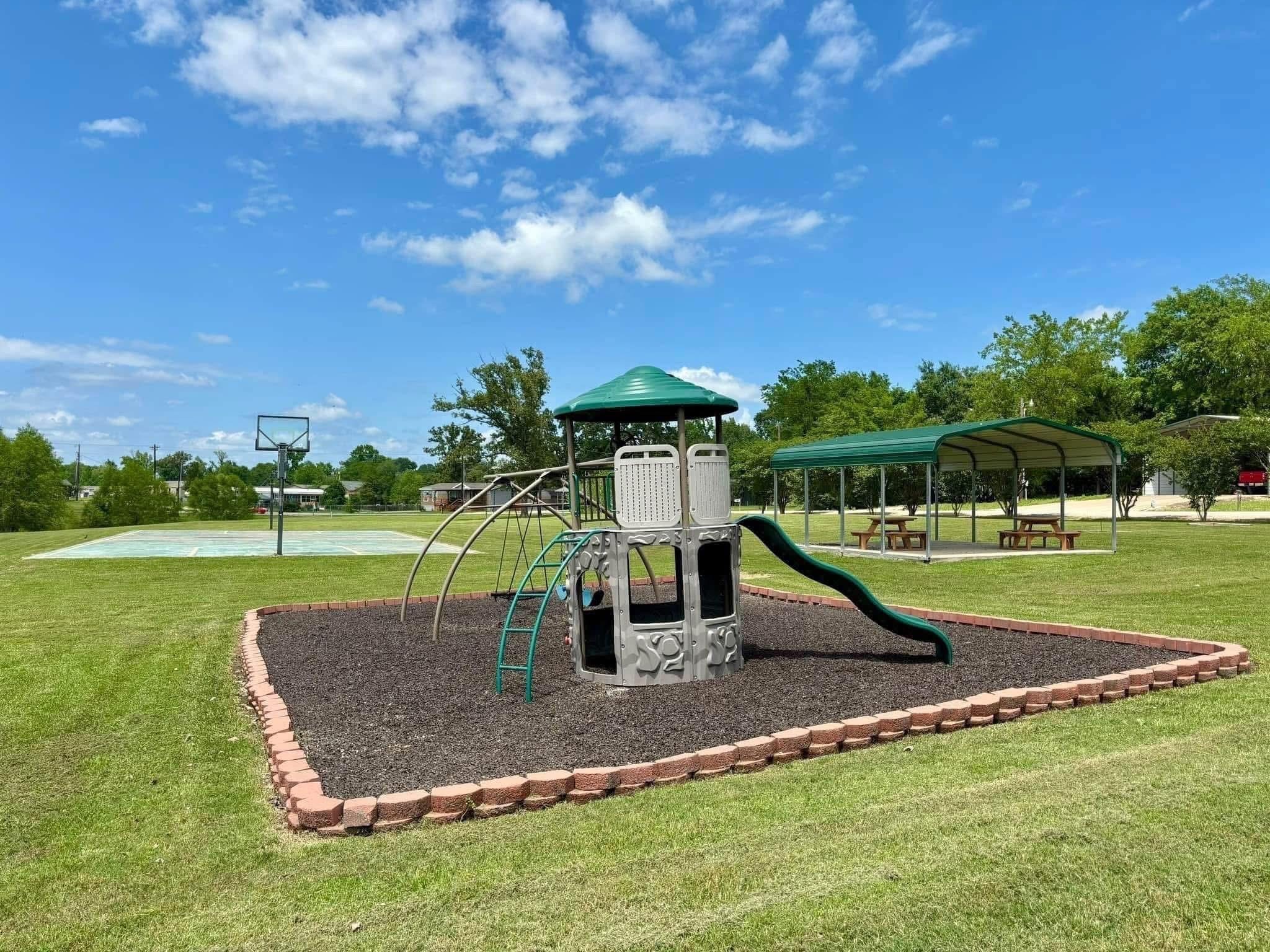381 Cheyenne Quitman TX 75783