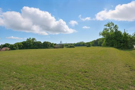 699 W Wintergreen Road Desoto TX 75115