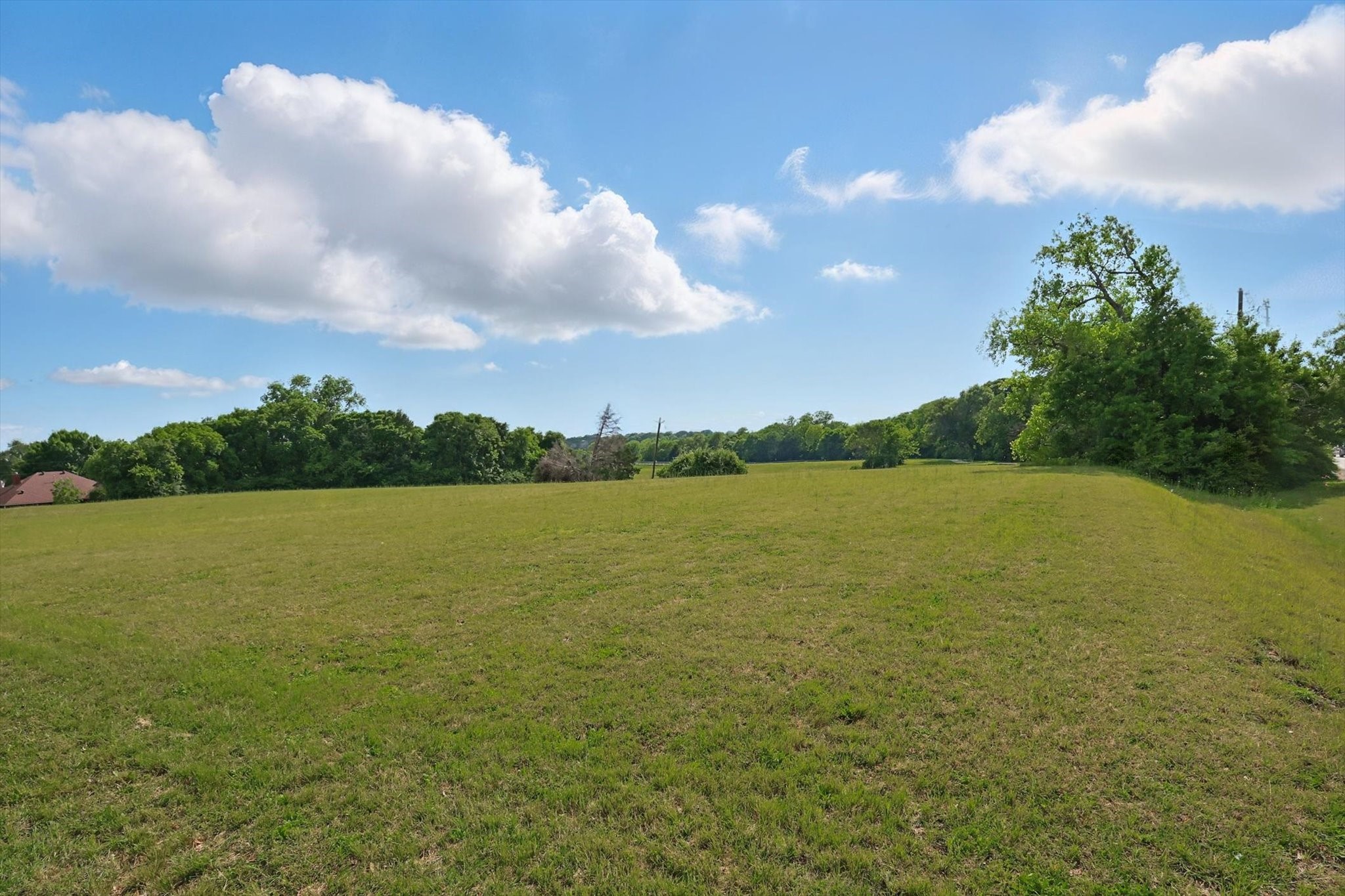 699 W Wintergreen Road Desoto TX 75115