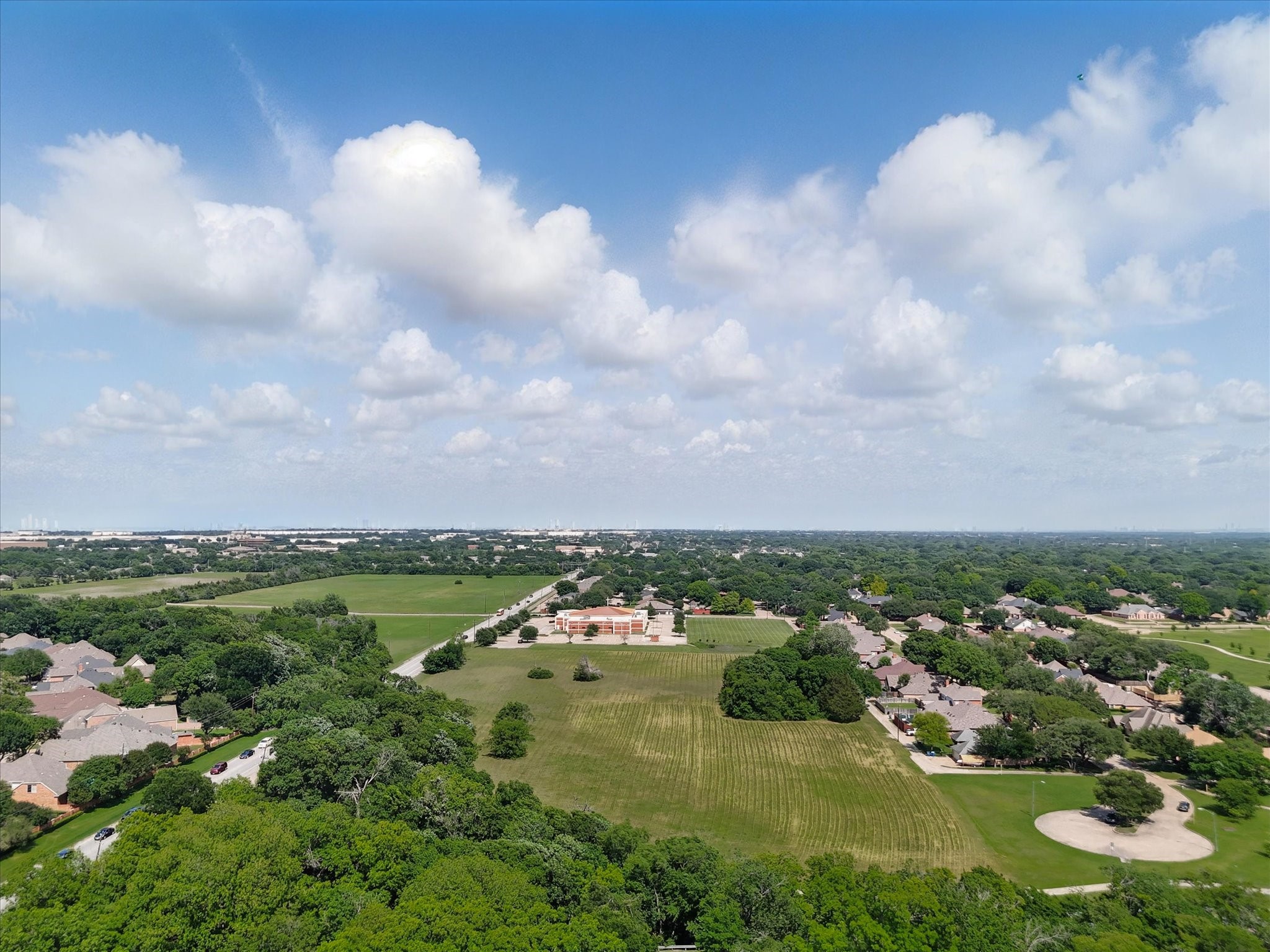 699 W Wintergreen Road Desoto TX 75115