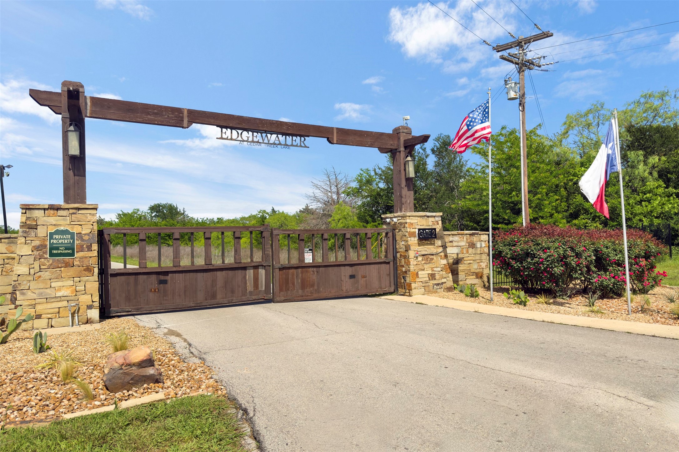 8471 Southern Shore Court Kemp TX 75143