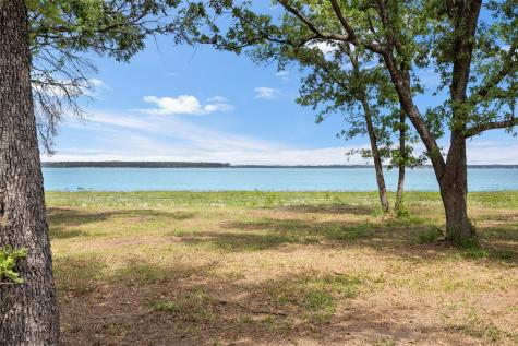 8471 Southern Shore Court Kemp TX 75143