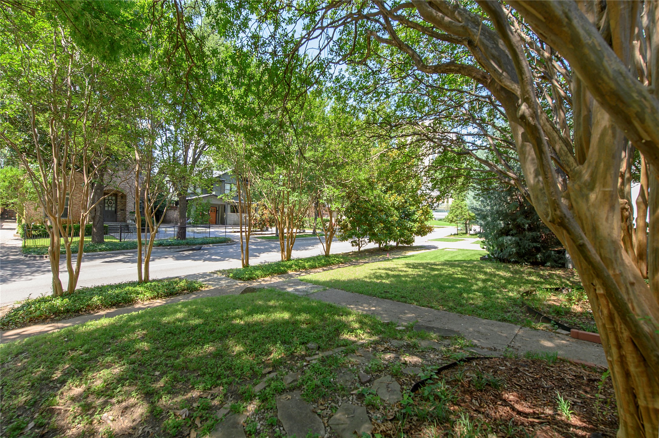 4341 Avondale Avenue Dallas TX 75219