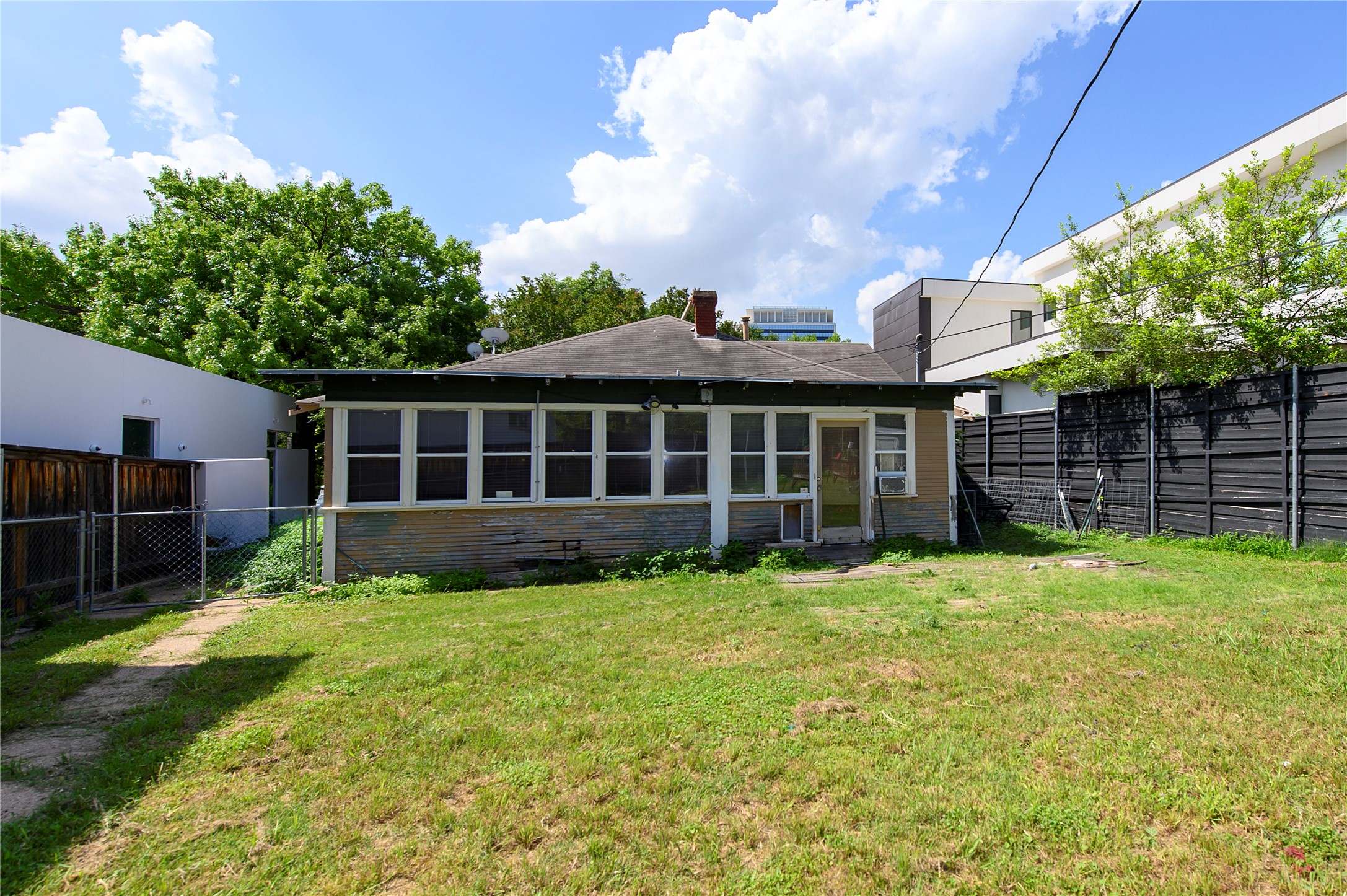 4341 Avondale Avenue Dallas TX 75219