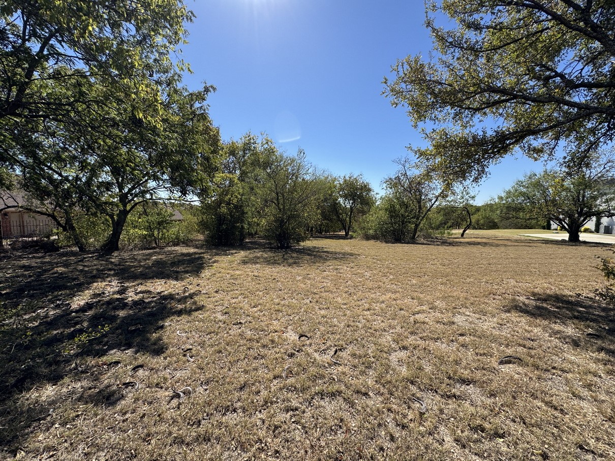 1036 Mallard Pointe Drive Grand Prairie TX 75104