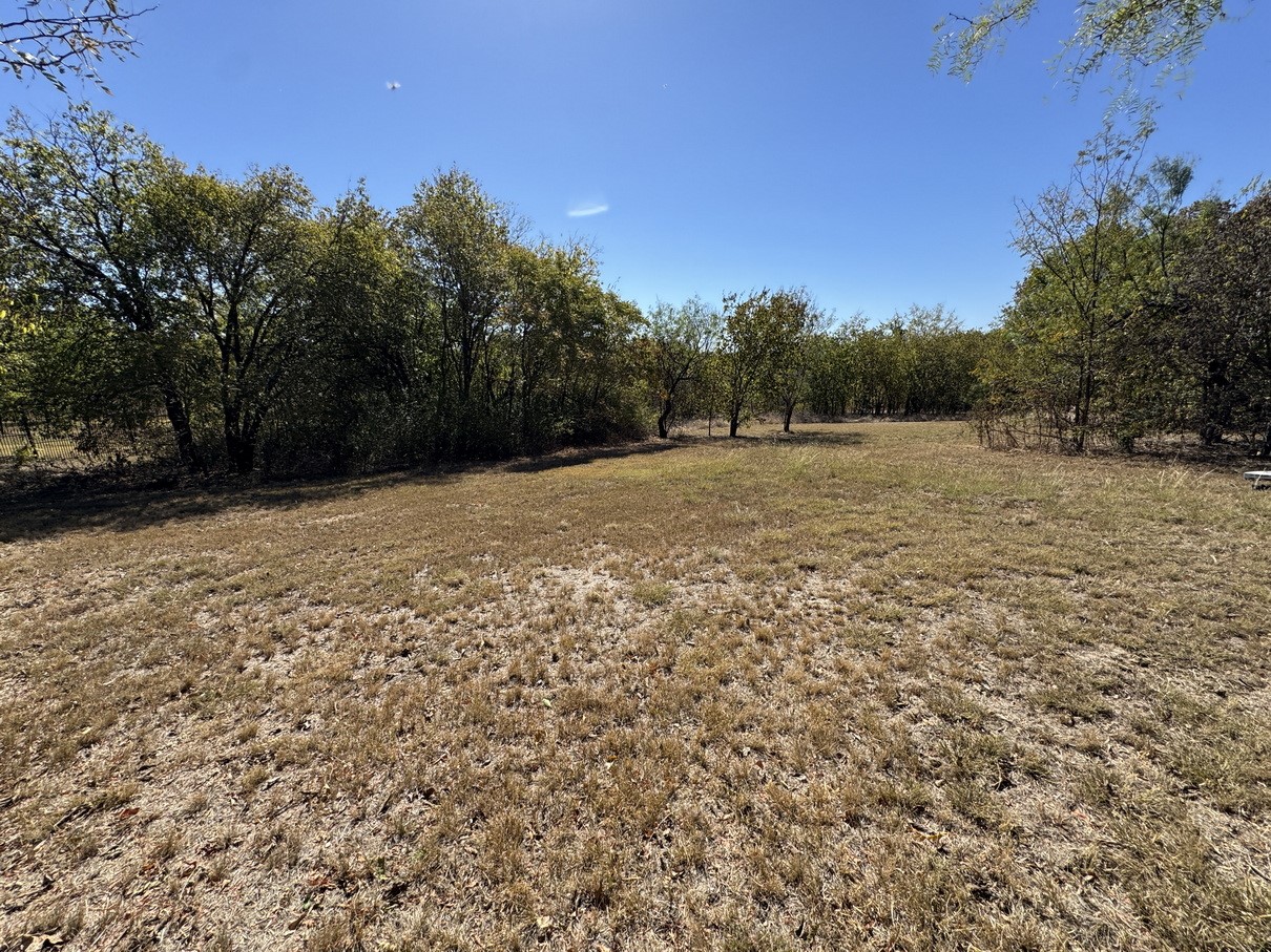 1036 Mallard Pointe Drive Grand Prairie TX 75104