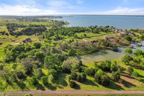 Lot 21,22,23 Embarcadero Kerens TX 75144